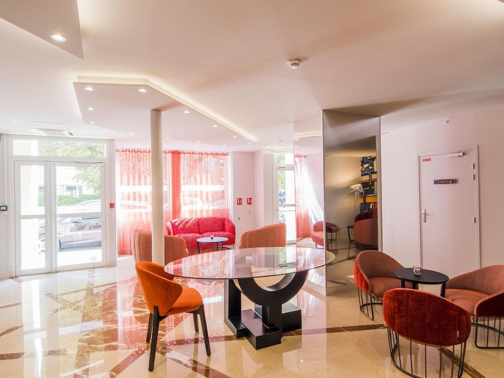 Mercure Paris Pont de Levallois Neuilly 1