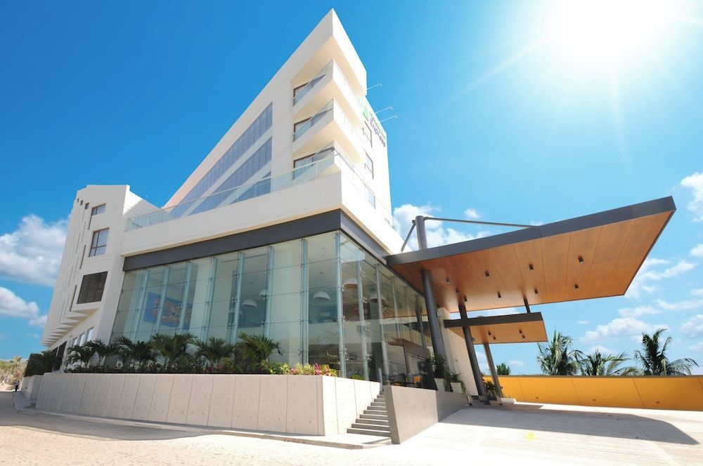 Holiday Inn Express PUERTO VALLARTA by IHG 1