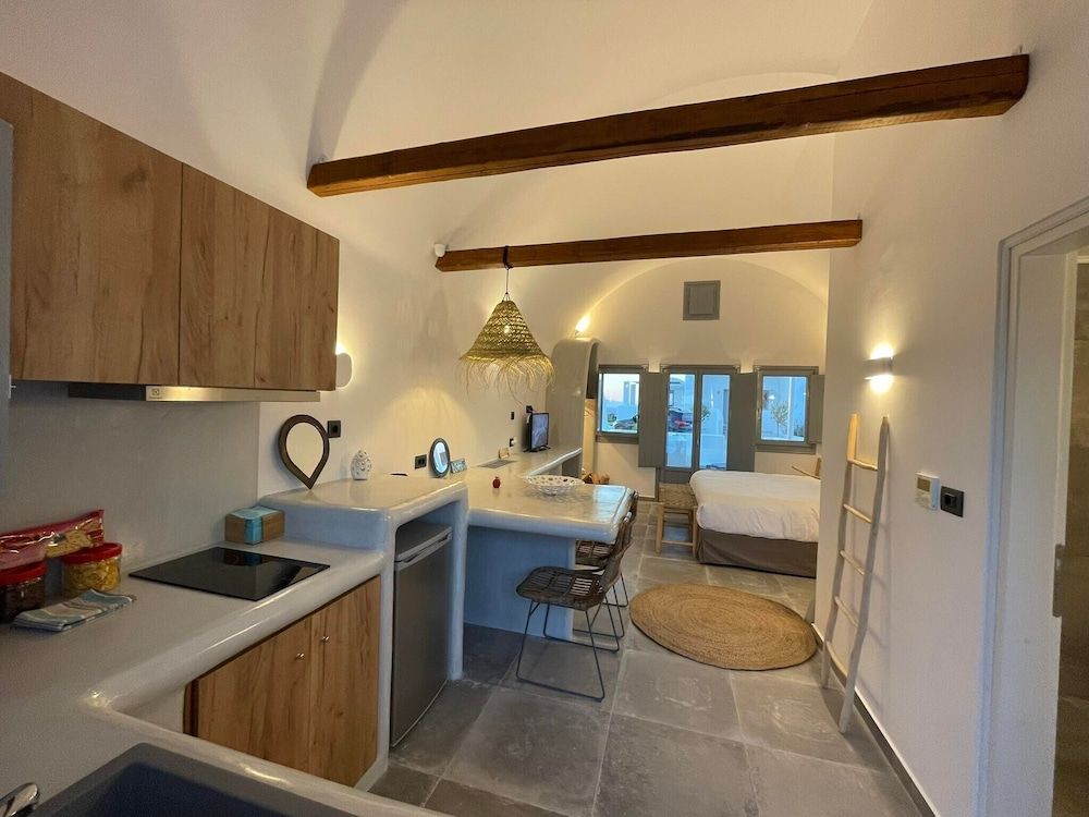 Anemi Vine Villas 2