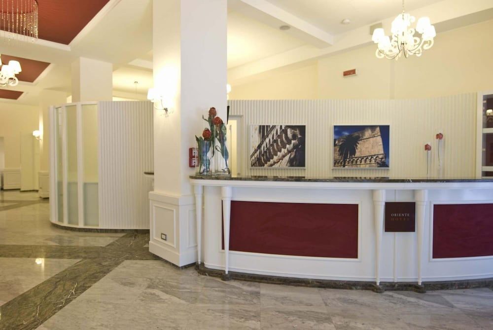 JR Hotels Oriente Bari 2