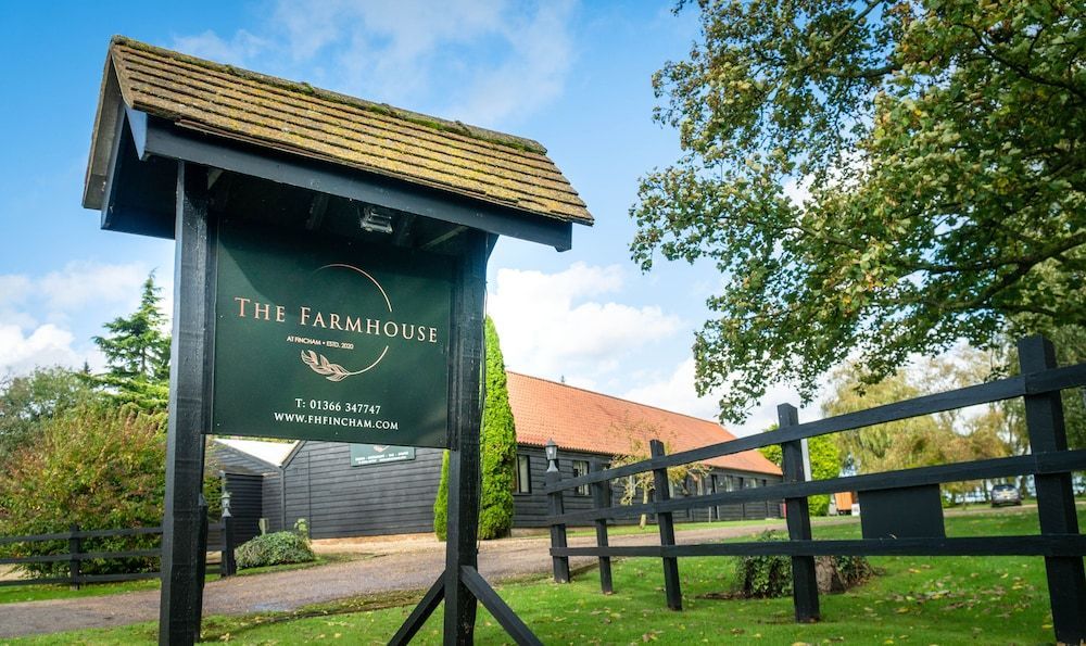 The Farmhouse at Fincham 1