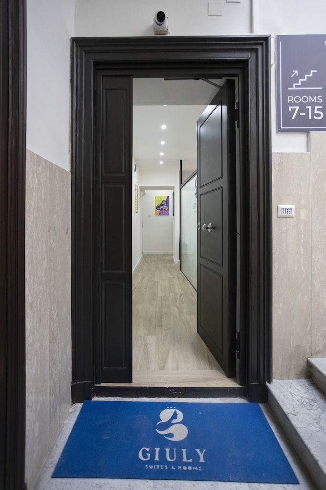 GIULY SUITES & ROOMS 2