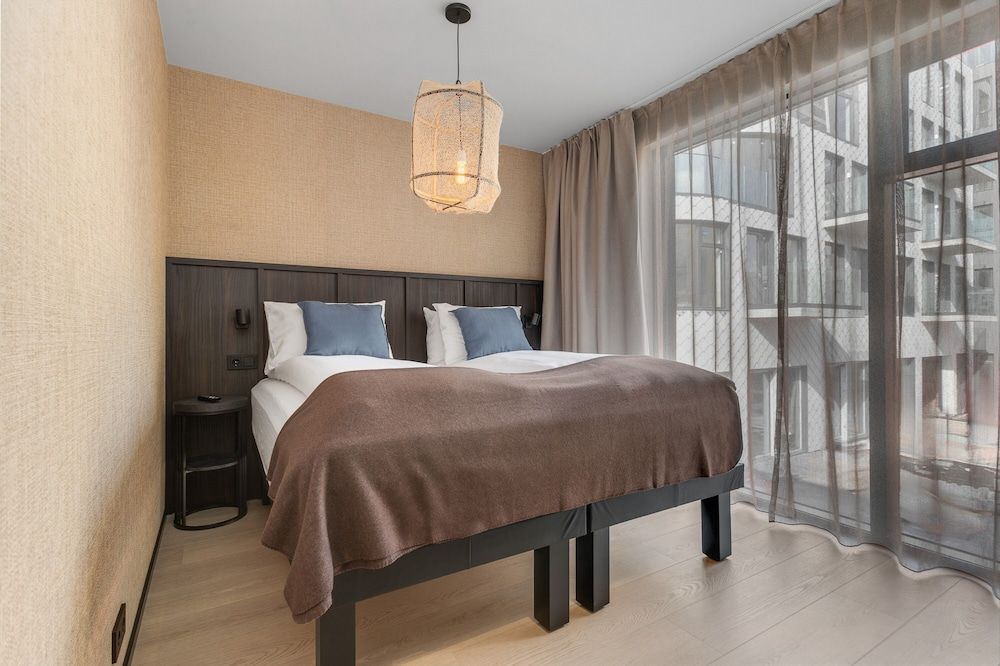 Strand Hotel Apartments 2