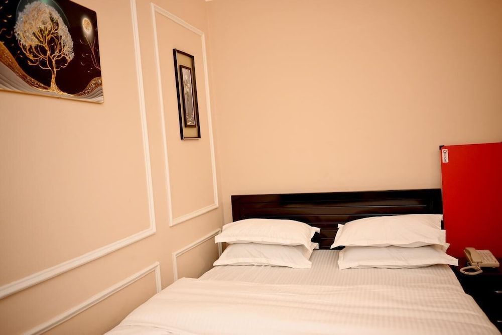 The Travellers Club 2