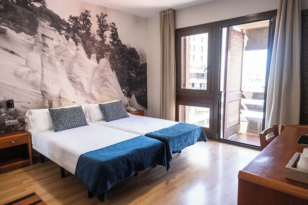 Hotel Adonis Plaza 1