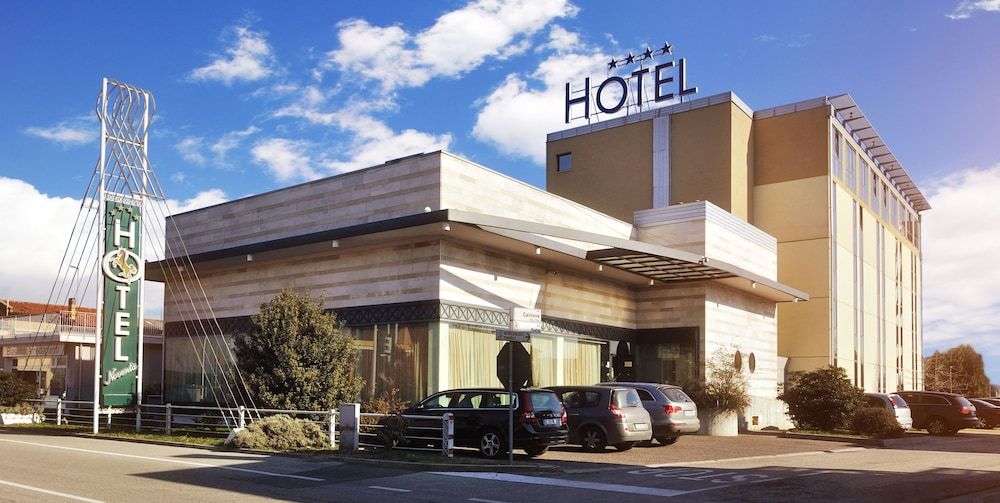 Noventa Hotel 1