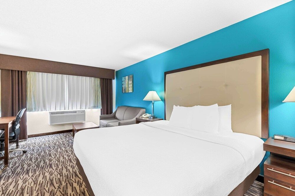 Best Western Baraboo Inn 1