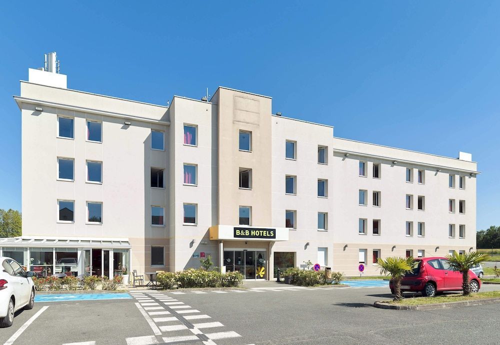 B&B HOTEL Saint-Witz Roissy 1