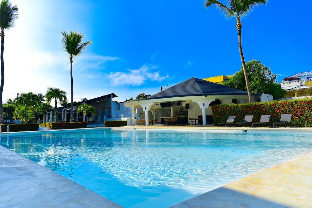 Paris - Sosua - El Colibri Hotel - Sosua