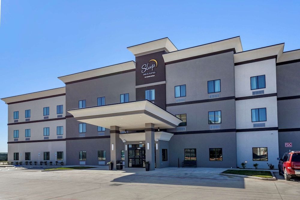 Sleep Inn & Suites Waller 1