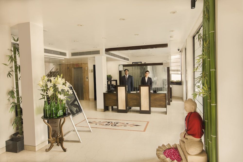 Rockland Hotel, C.R Park 2