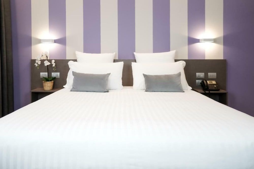 CA' San Cristoforo Apartments & Suites 2