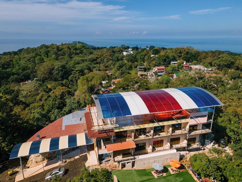Mountain Top Park Hotel 1