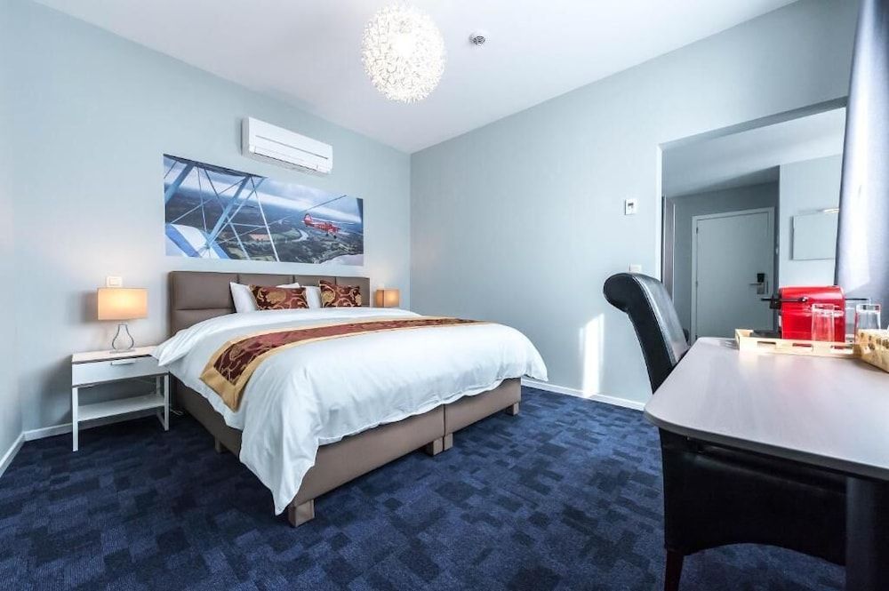 Munal Hotel Temse 1