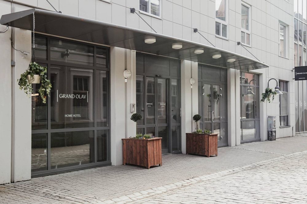 Home Hotel Grand Olav 1