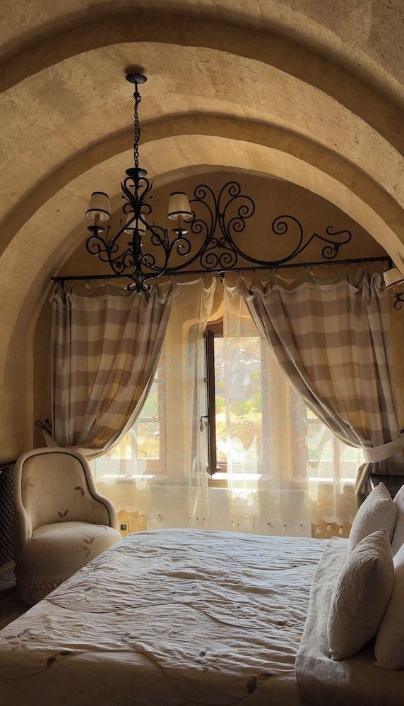 Hush Cappadocia Hotel 2