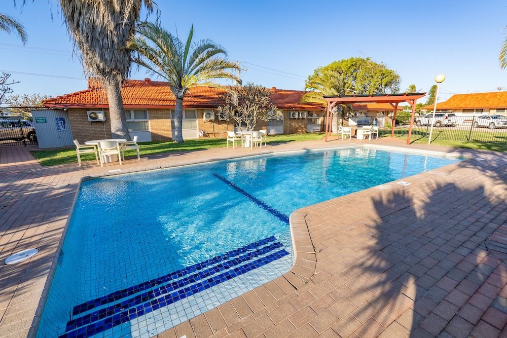 Hospitality Carnarvon, SureStay Collection by Best Western 1