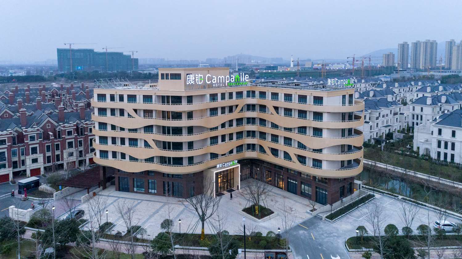 CAMPANILE HUZHOU TAIHU LAKE 1
