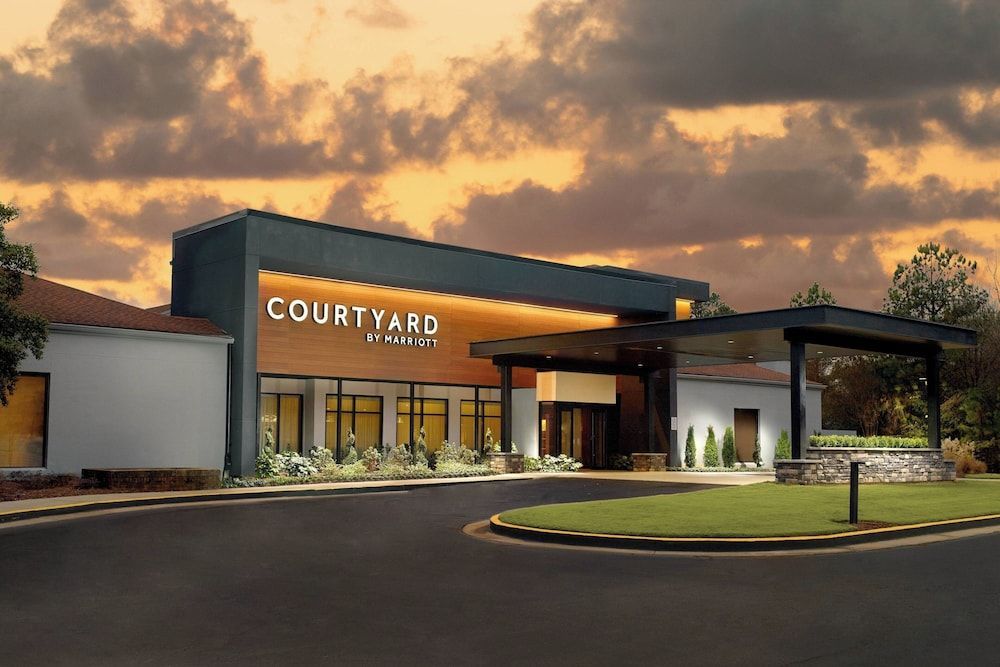 Courtyard by Marriott Atlanta Airport South/Sullivan Road 1