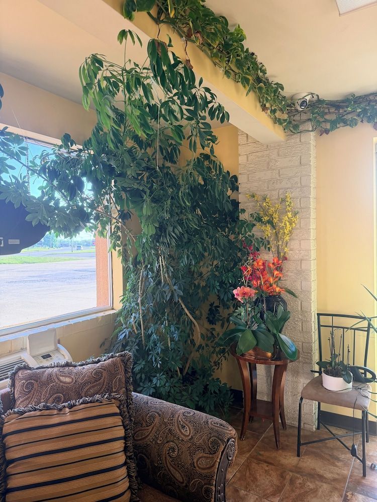 Regal Inn Coffeyville KS US 169 2