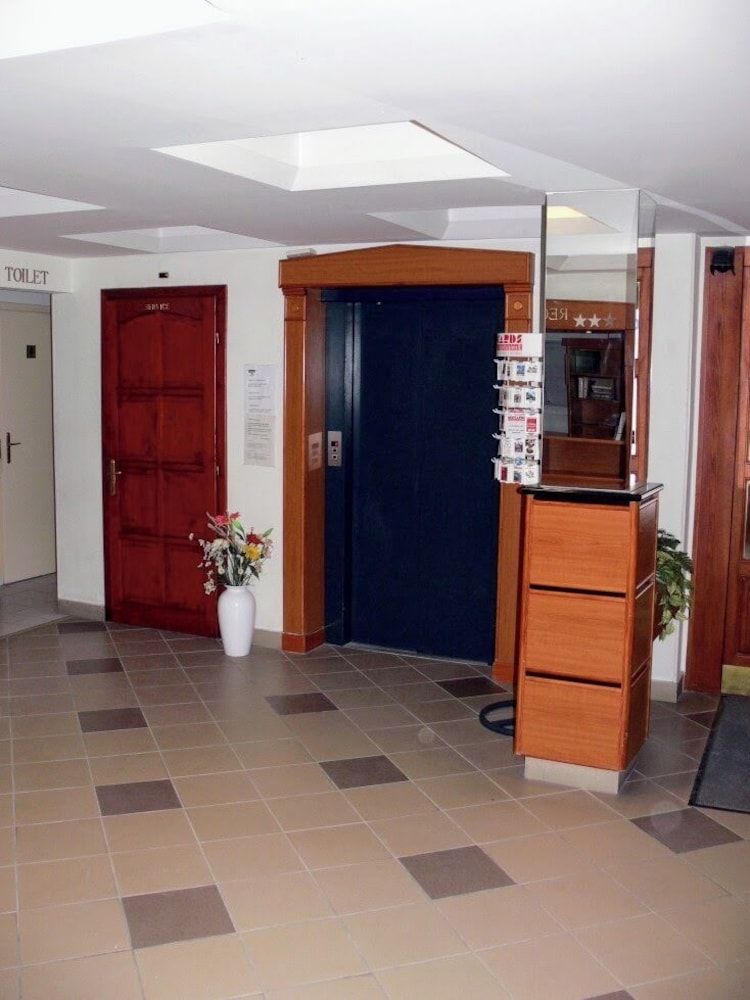 Hid Hotel 2