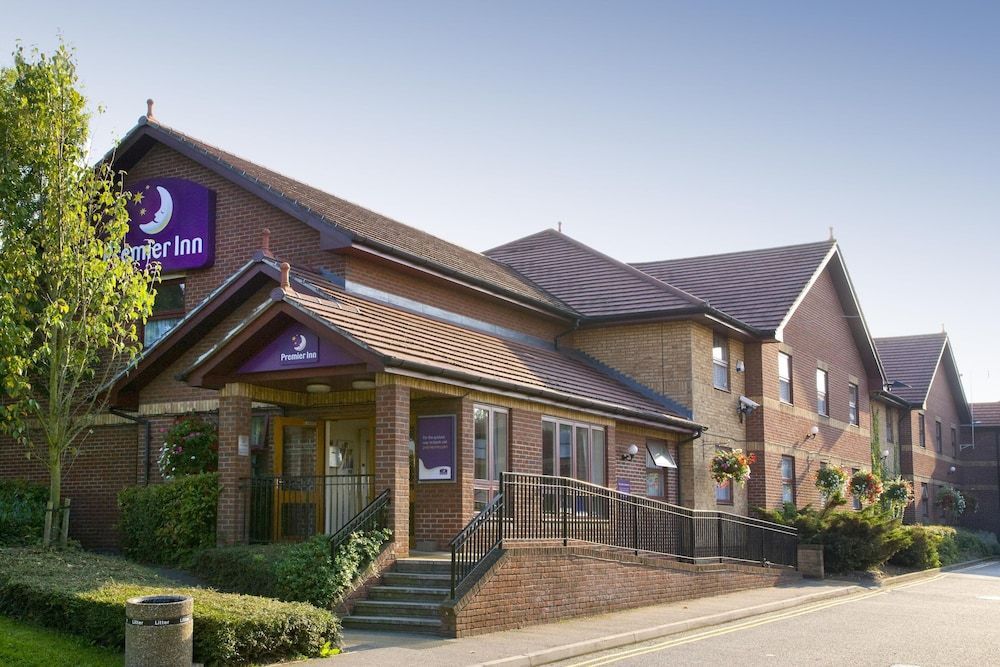 Premier Inn Colchester - A12 1
