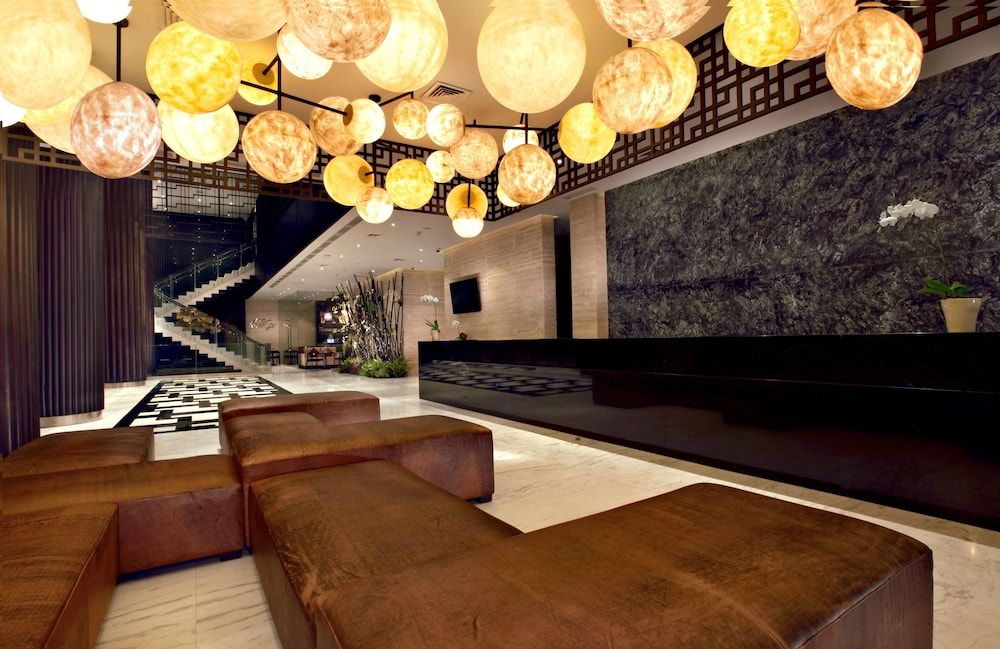 Aston Priority Simatupang Hotel and Conference Center 1