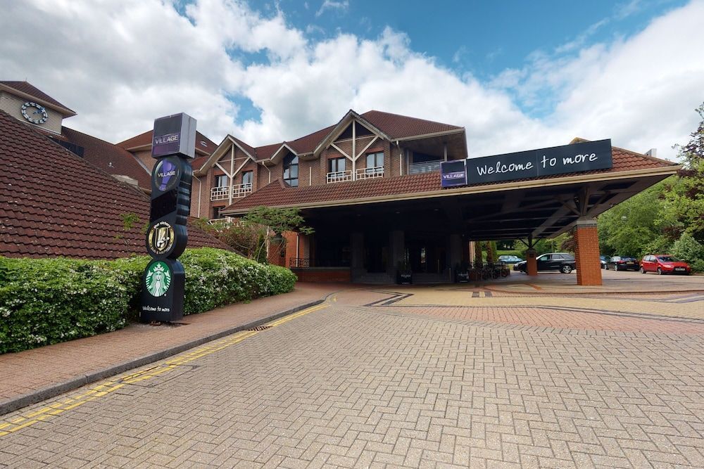Village Hotel Swindon 1