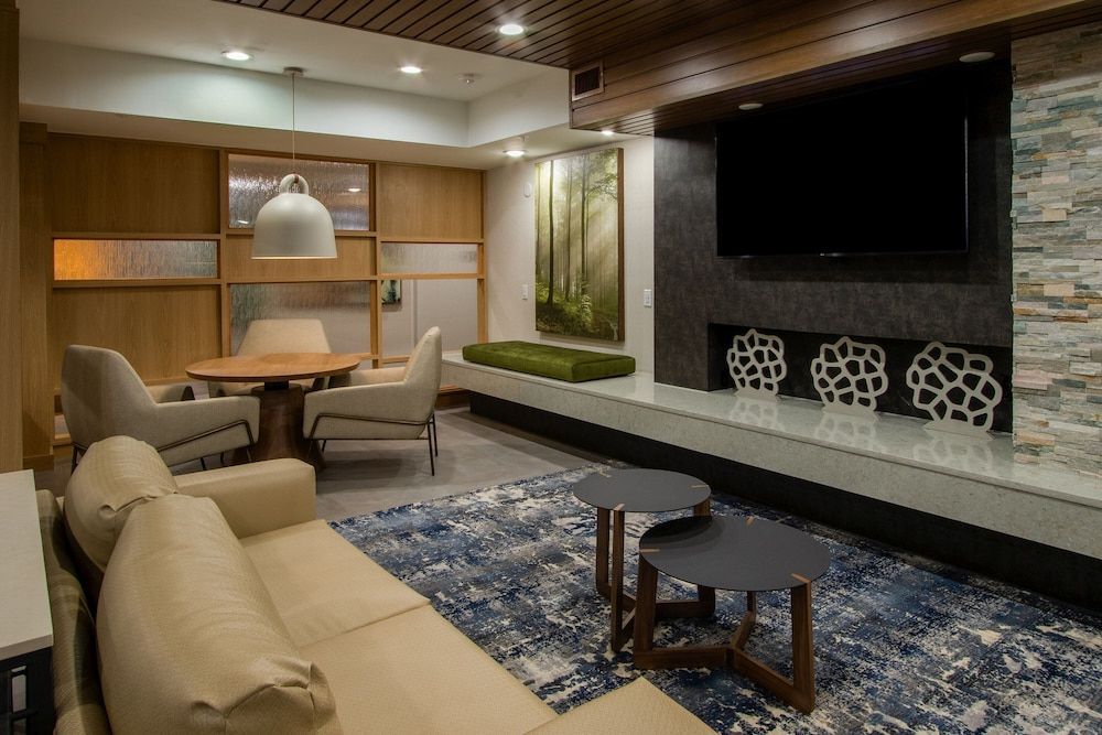 Fairfield Inn & Suites Houston Katy 2