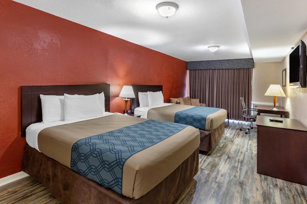 Econo Lodge Inn & Suites Old Saybrook - Westbrook 1