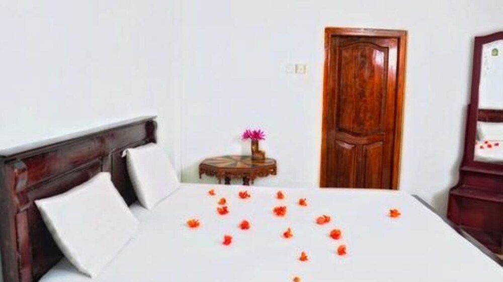 Water Garden Hotel 2
