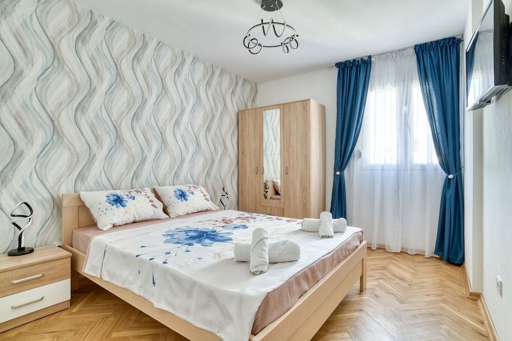 Comfort apartments near the beach 2