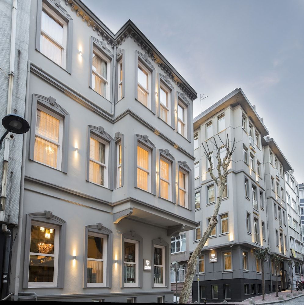 Nishant Hotel 1