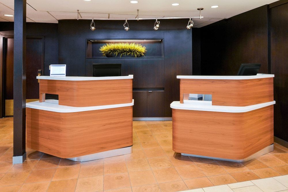 Courtyard by Marriott Beaumont 1