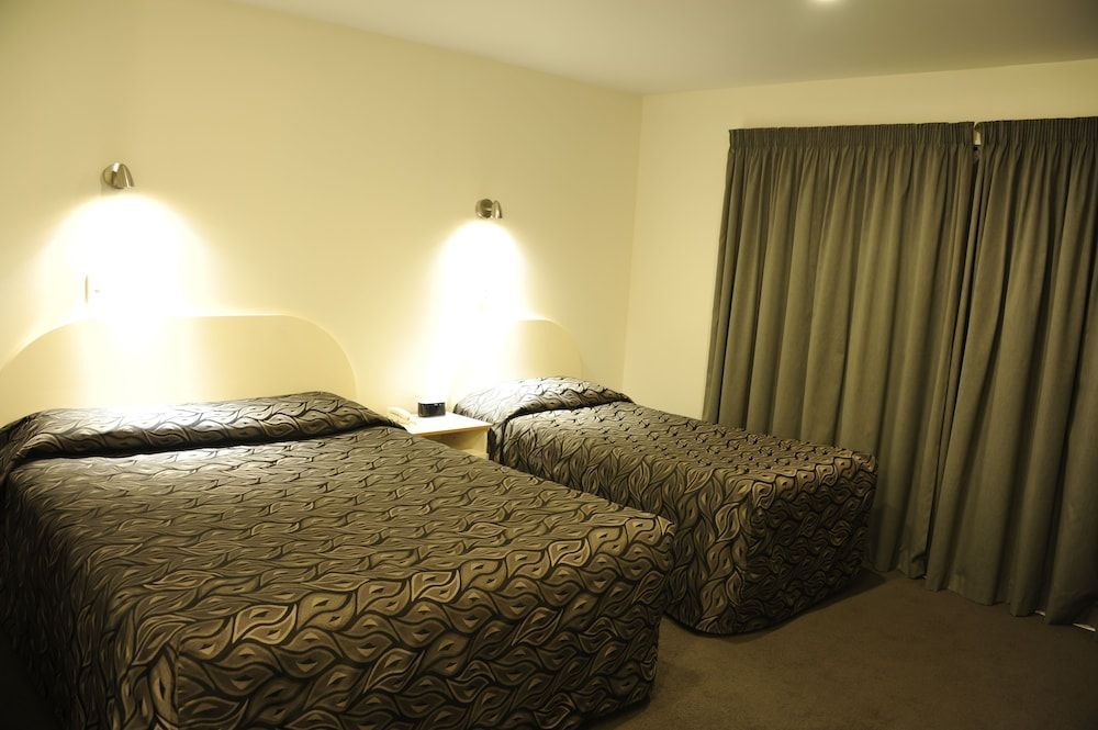 Annabelle Court Motel 2
