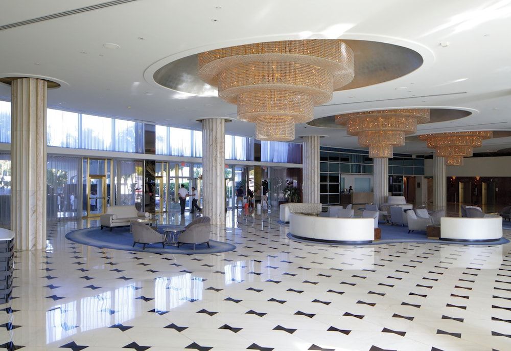 Residences in Sorrento & Tresor Miami Beach 1