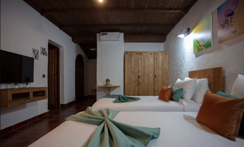 Resort Hotel El Cortijo & Spa 2