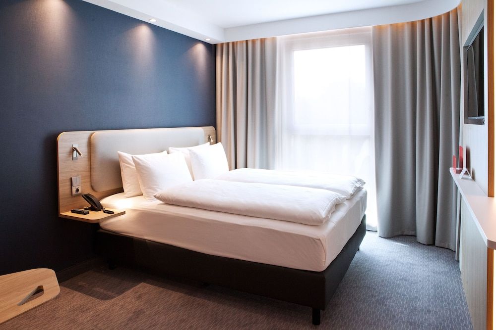 Holiday Inn Express OFFENBURG by IHG 1