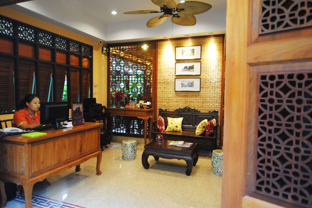 Focal Local Bed & Breakfast 2