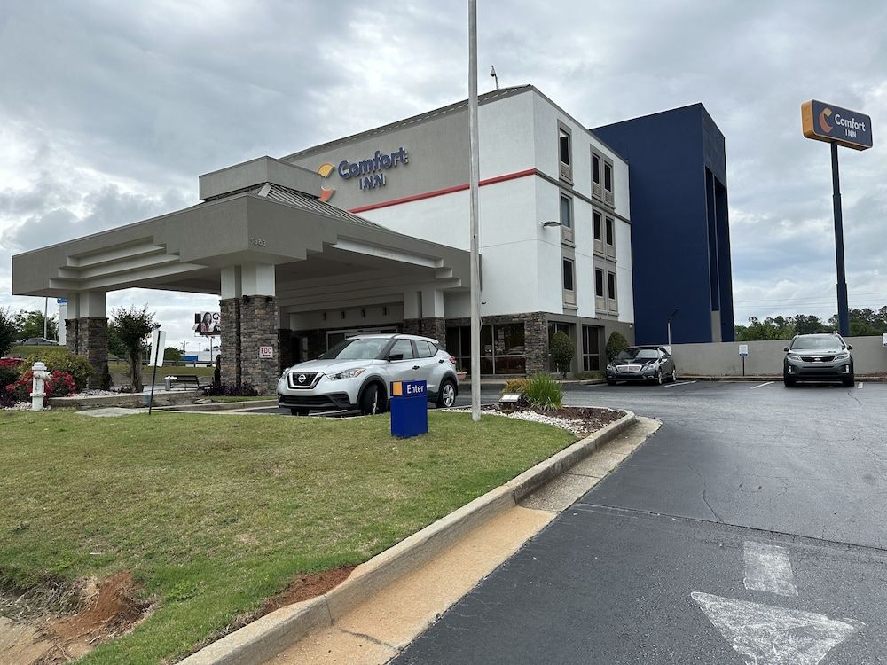 Comfort Inn Conyers 1