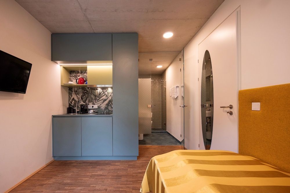pradl elf my- apartment 1