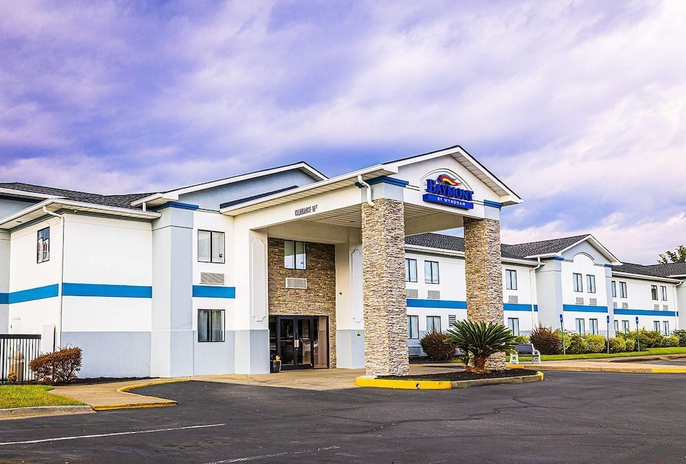 Baymont by Wyndham Port Wentworth 1
