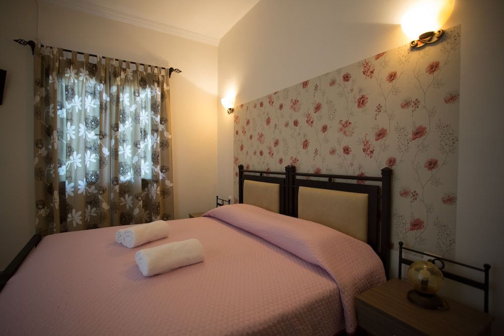 Pegasus Rooms 2