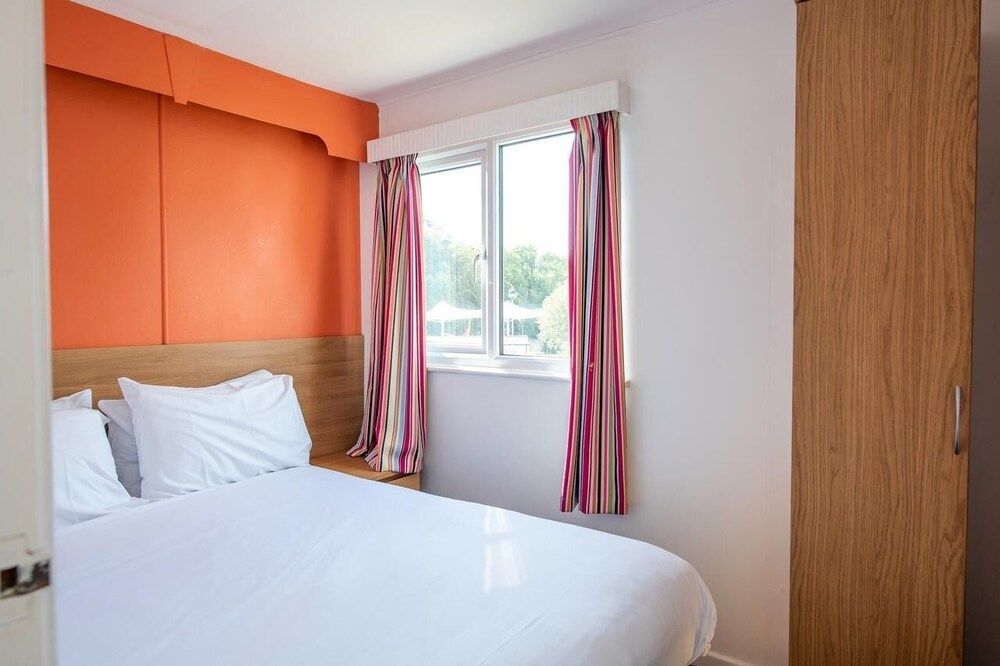 Whitecliff Bay Holiday Park by Away Resorts 2