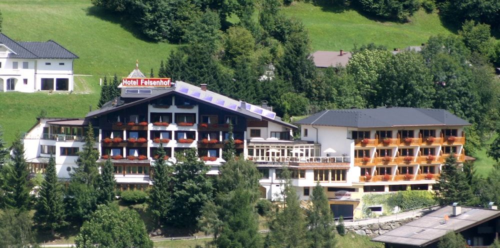 Wohlfühl & Genusshotel Felsenhof 1