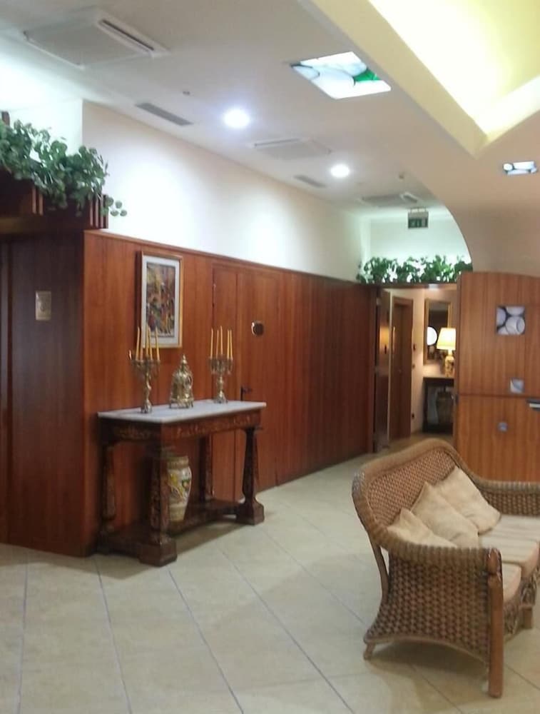 Hotel Maddaloni 2