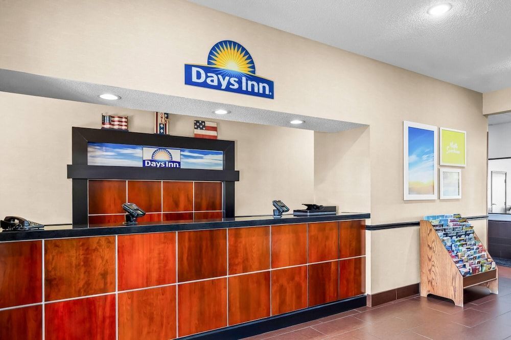 Days Inn by Wyndham Collinsville St Louis 2