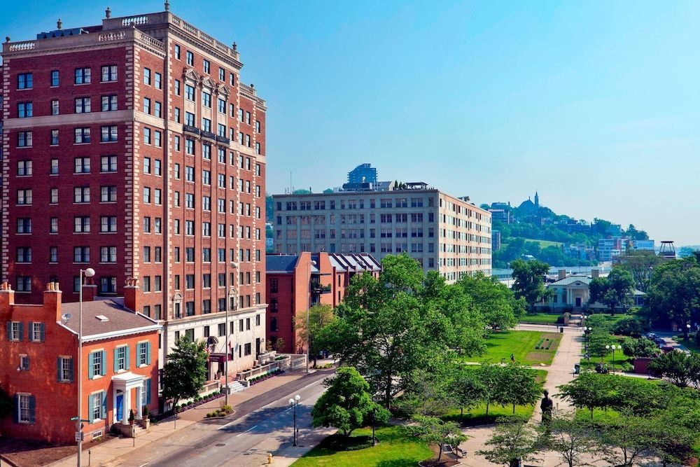 Residence Inn by Marriott Cincinnati Downtown/The Phelps 1