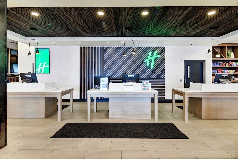 Holiday Inn & Suites ST. CLOUD by IHG 1