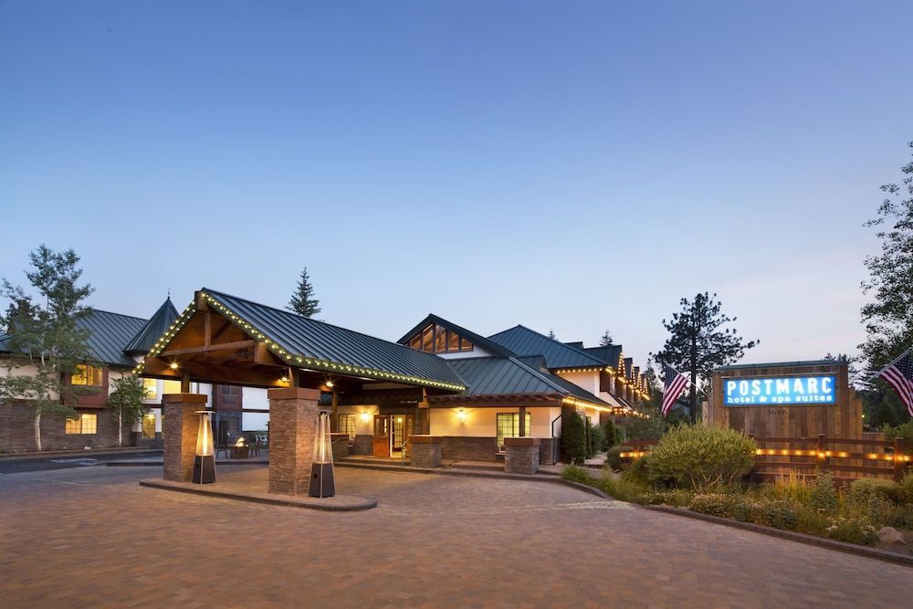 Postmarc Hotel and Spa Suites 1